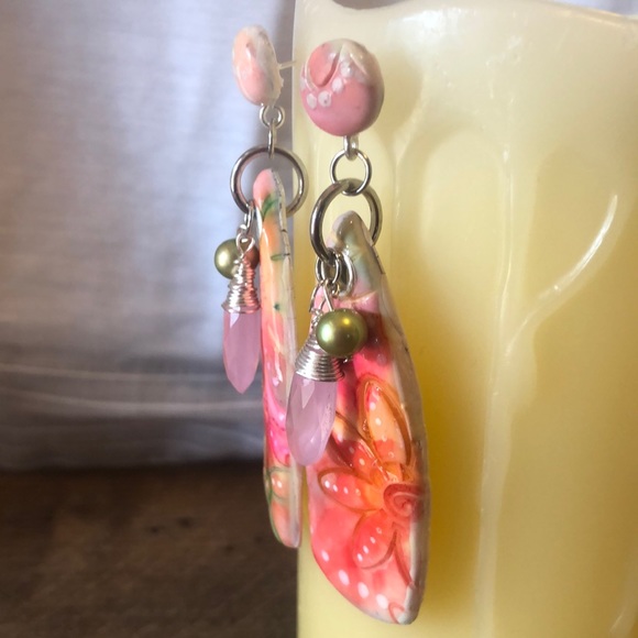 GEMSTONE and PEARL Earrings - Picture 3 of 5